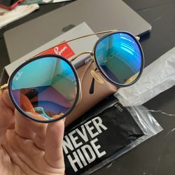 Ray-Ban Sunglasses 