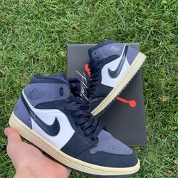 Jordan 1 Mid Obsidian Size 8