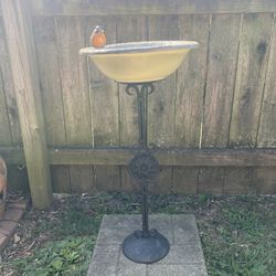 We Make One Of A Kind Birdbaths. (Johnstown Ohio)