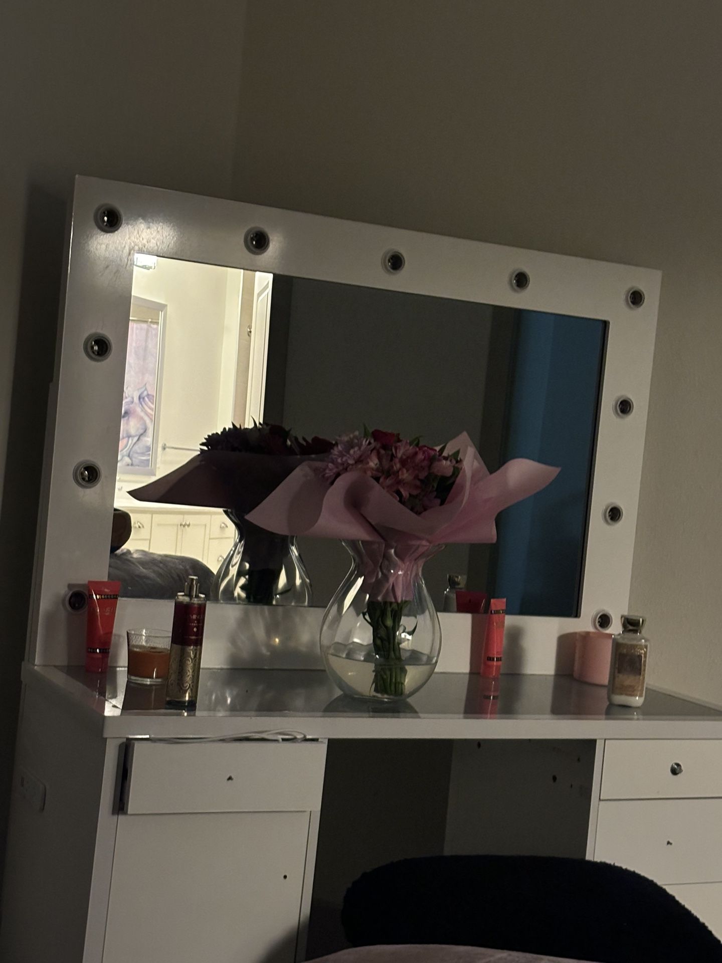 Makeup Vanity 