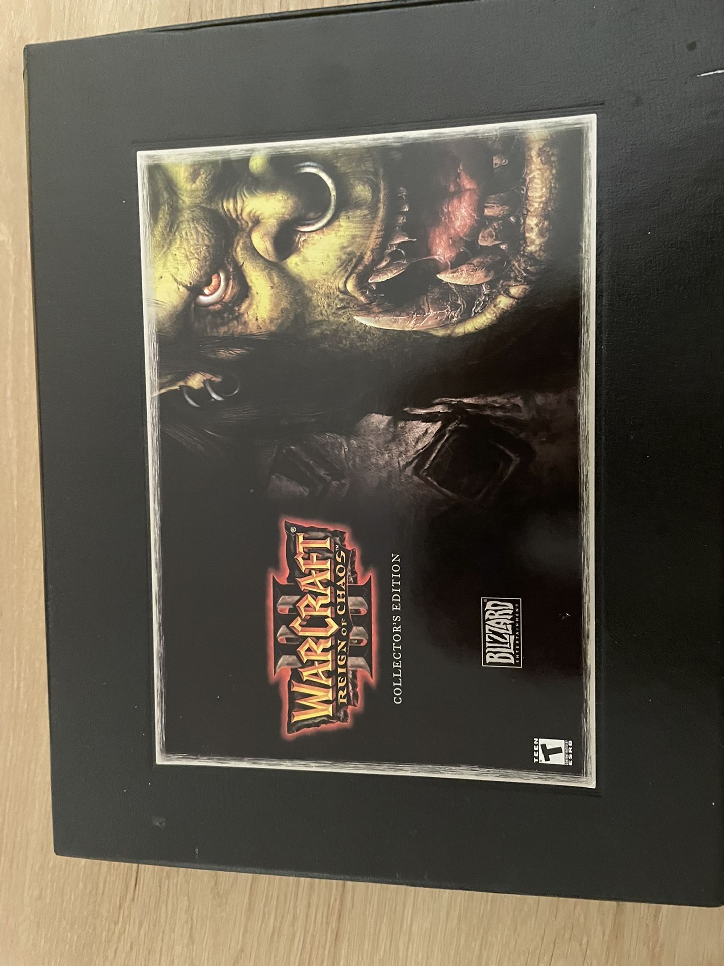 WARCRAFT III REIGN OF CHAOS COLLECTOR EDITION