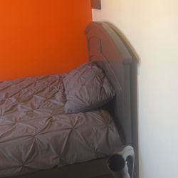 Full Size Bedroom Set