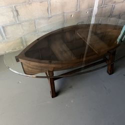 Beaufort Oval Cocktail Table 