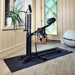 DB Method Squat Machine