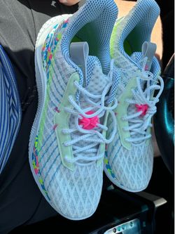 Under Armour Curry Flow 10 “Splash Party”