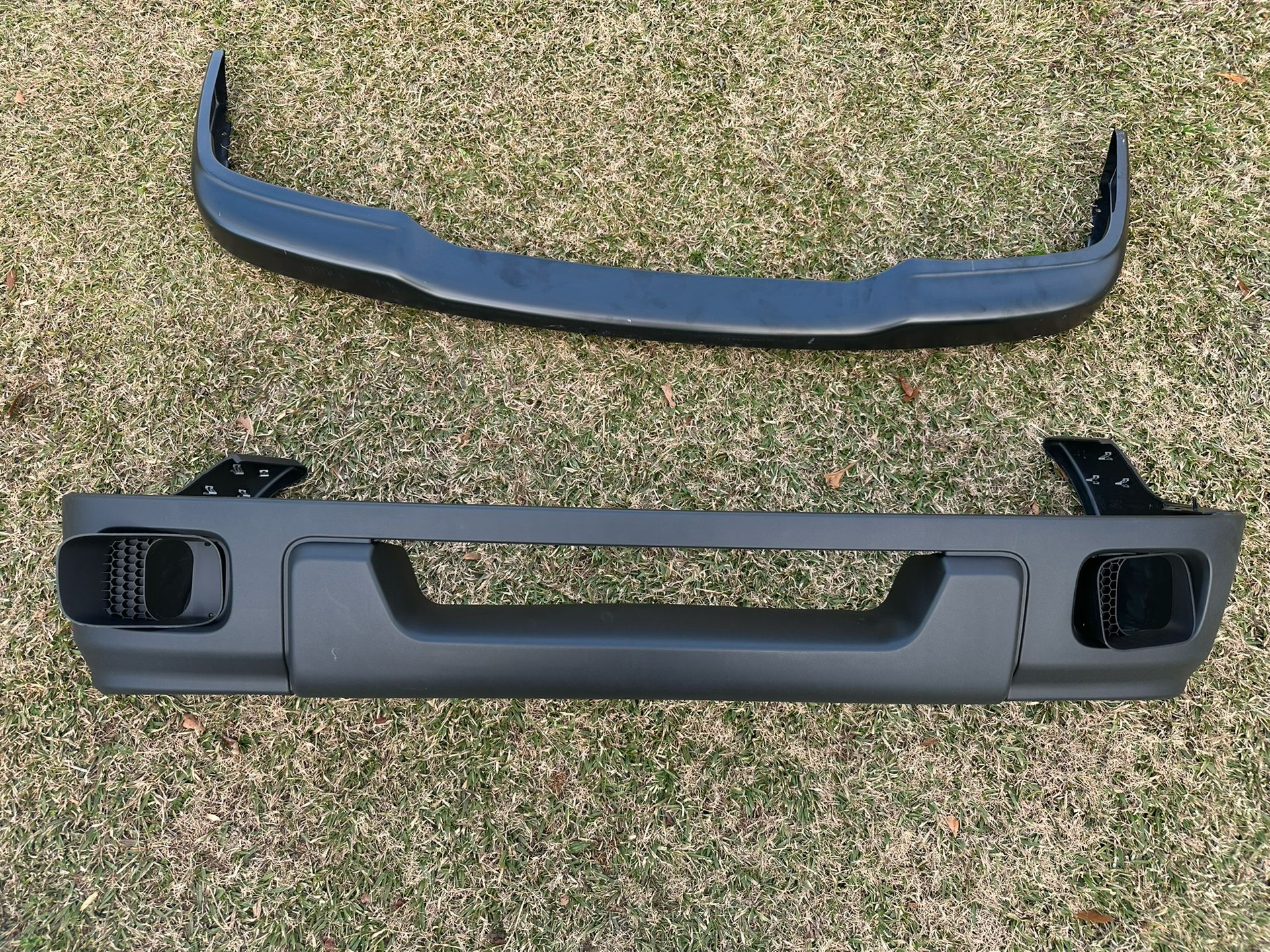 2005 Ford Ranger Bumper