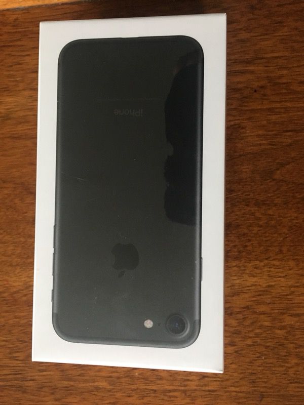 New in Box, iPhone 7, Black, 32 GB, AT&T