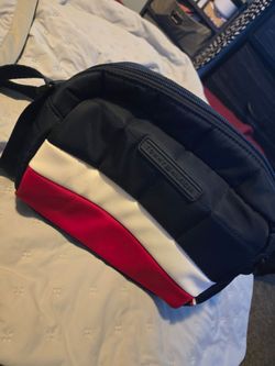 ​Tommy Hilfiger Nylon Crossbody Bag
