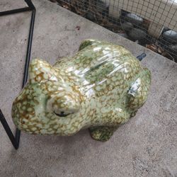 LARGE CERAMIC FROG YARD FOUNTAIN 