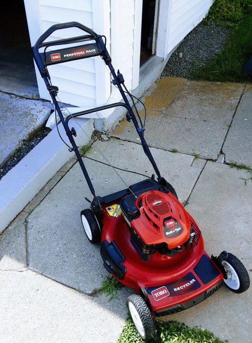 Toro Personal Pace Gas Powered Key Start Lawnmower