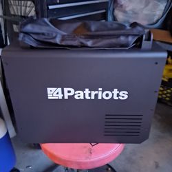Brand new in the box patriot solar power generator and panels