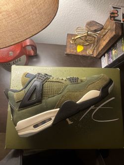 Jordan 4 olive