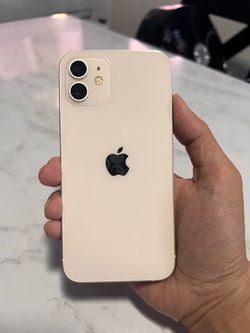 iPhone 12 64GB UNLOCKED $210