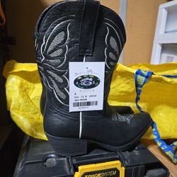 BRAND NEW Black Butterfly Cowboy Boots