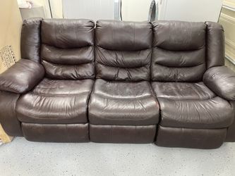 Leather sofa (Granada Hills)