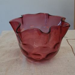 Cranberry Thumbprint Ruffled Top Decoritive Bowl