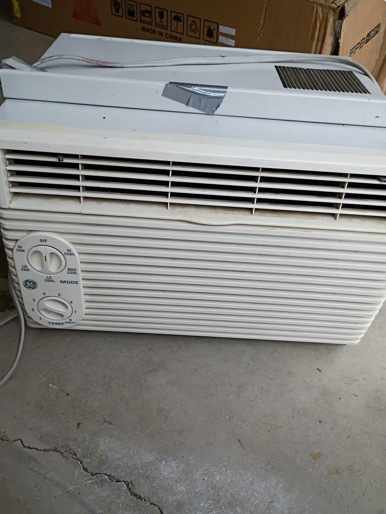 Ge Window AC 5200 Btu