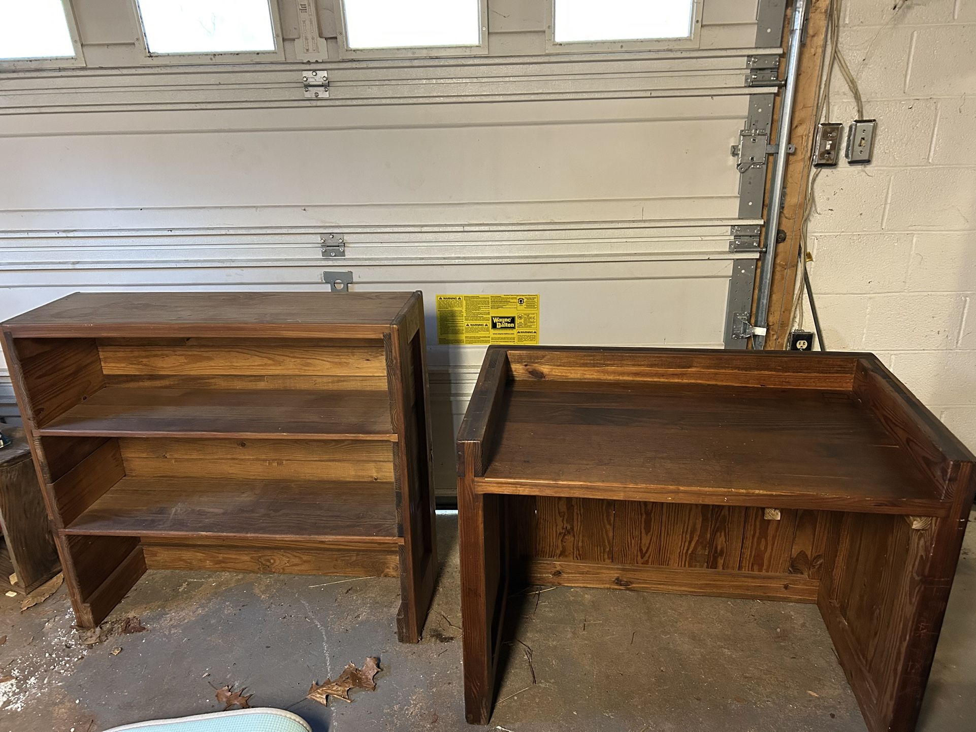 Desk with Bookshelf Top
