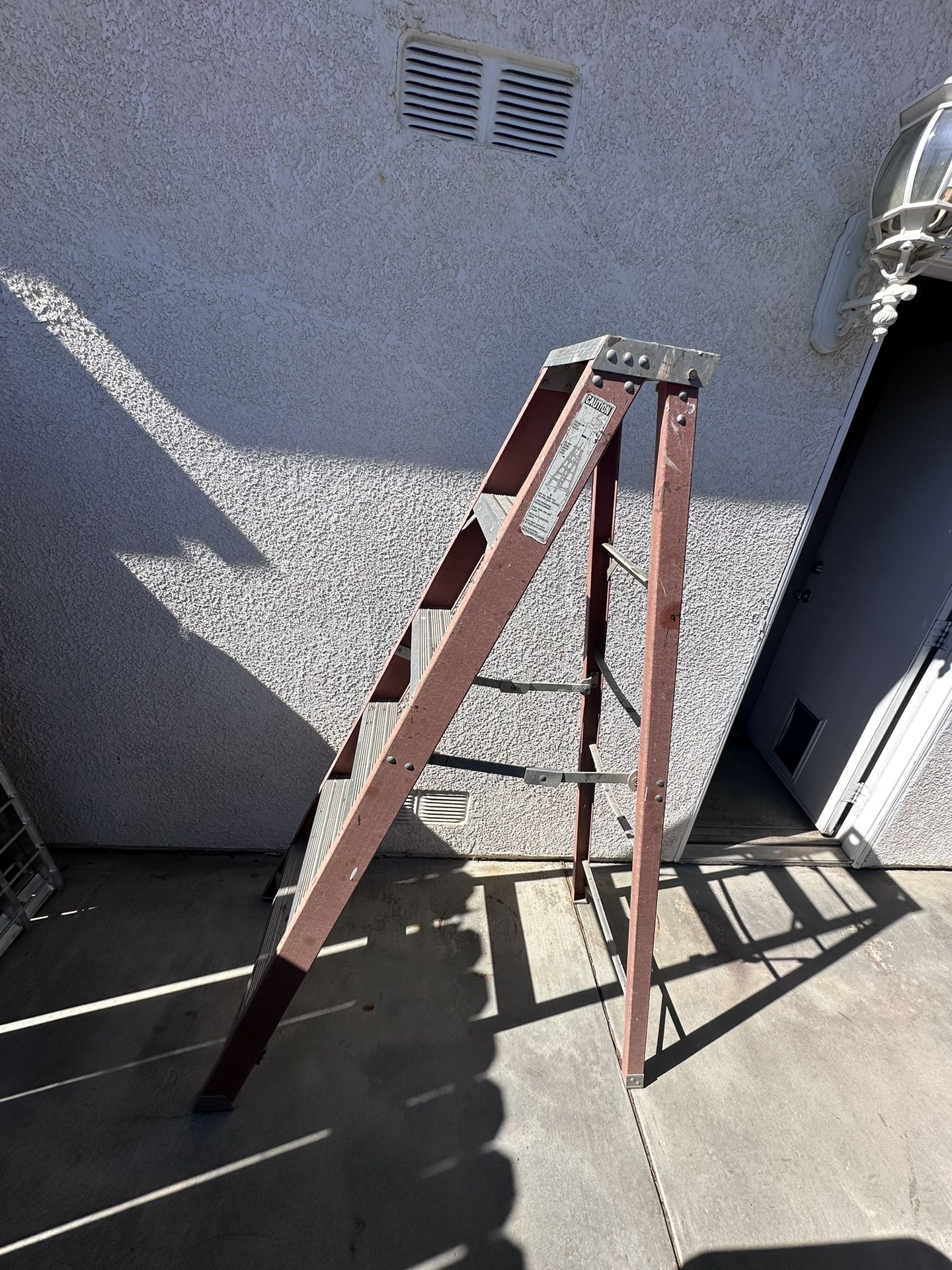 6 Ft Ladder