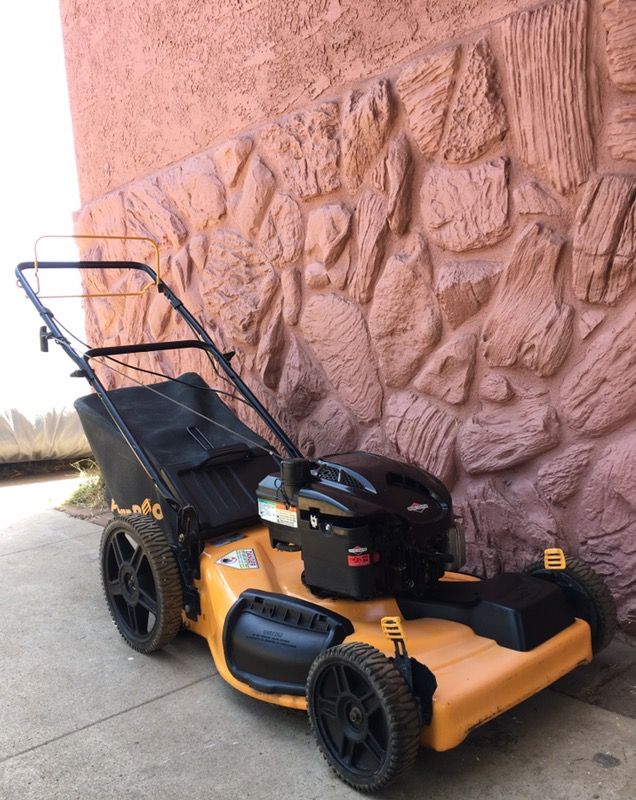 22" Poulan Pro 6.25HP 190cc Self Propelled Lawn Mower