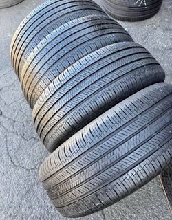 235/65r17 Hankook tires con 80% de vida las 4