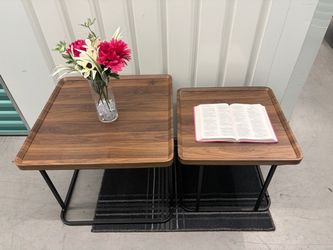 Set of 2 Stackable Nesting Coffee Tables, for Living Room, Metal Frame with Wooden Top