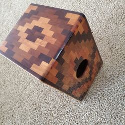 Peruvian Cajon