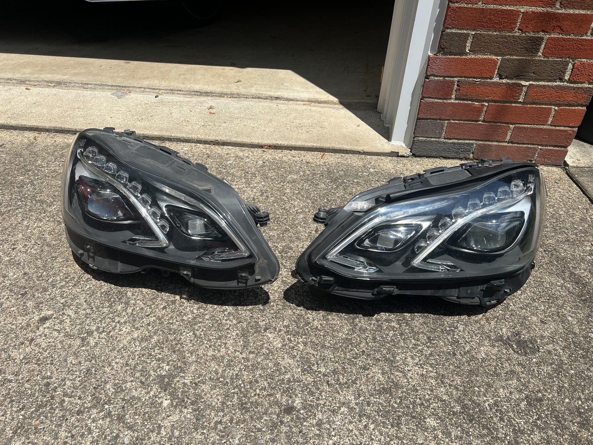 2017 - 2019 E350 Mercedes Benz Headlight