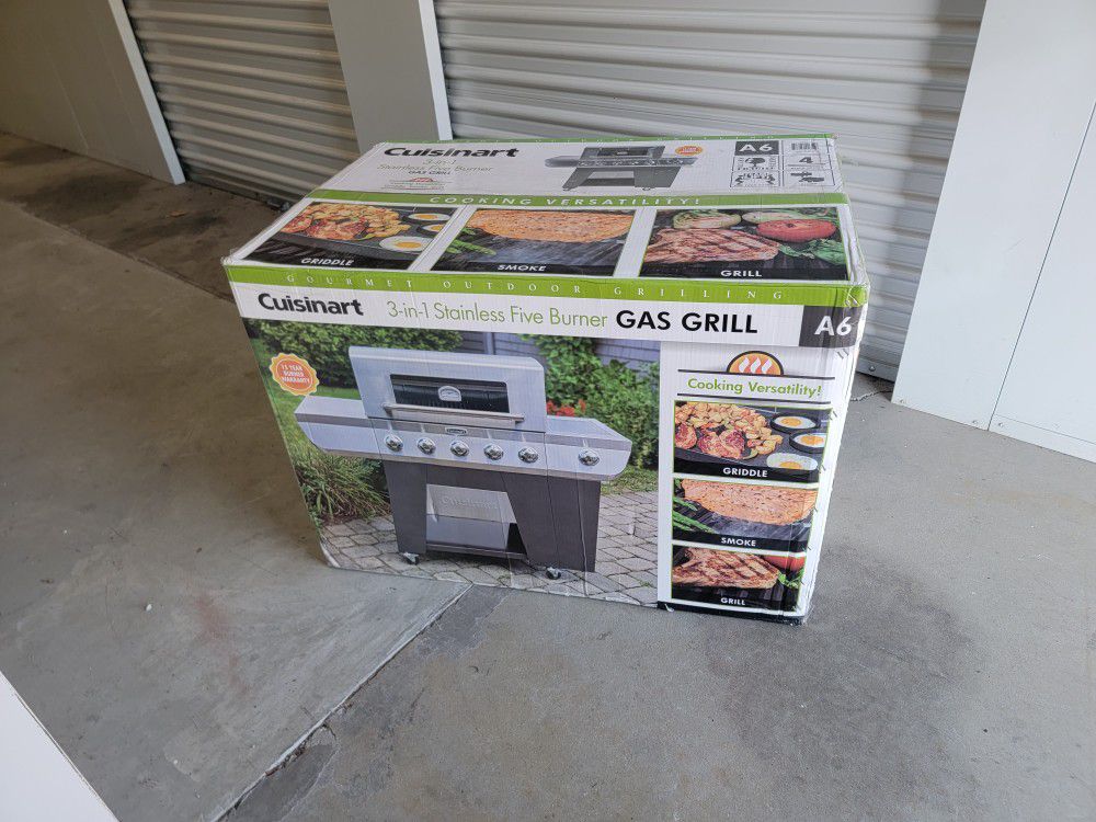 New IN box GAS GRILL $300 