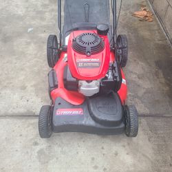Troy BILT MAQUINA DE COTAR SÁCATE DE Gasolina  Con Motor Honda