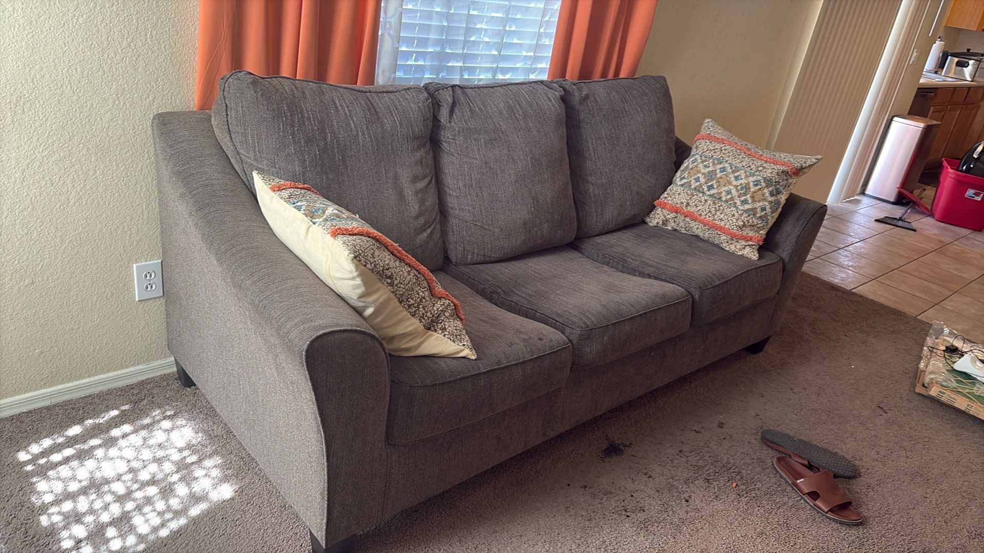 Free Sofa