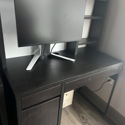Desk (Micke IKEA)