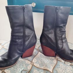 KOORKS MID CALF LEATHER BOOT HIGH CHUNKY HEEL