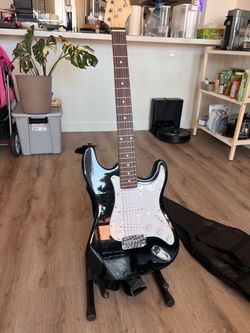 Electric Guitar, Amp and Accessories