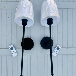 A set of 2 wall lamps, black rechargeable wall lamp With Two Remotes