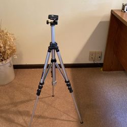 Tripod