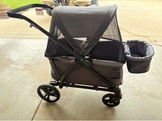 Baby Trend Expedition stroller Wagon 2 in 1 plus