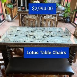 Lotus Table + Chairs 