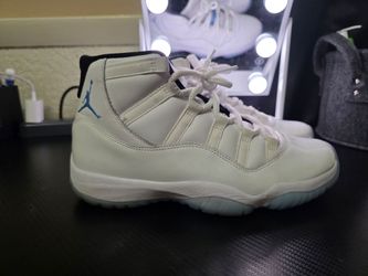 Jordan 11 legend blue