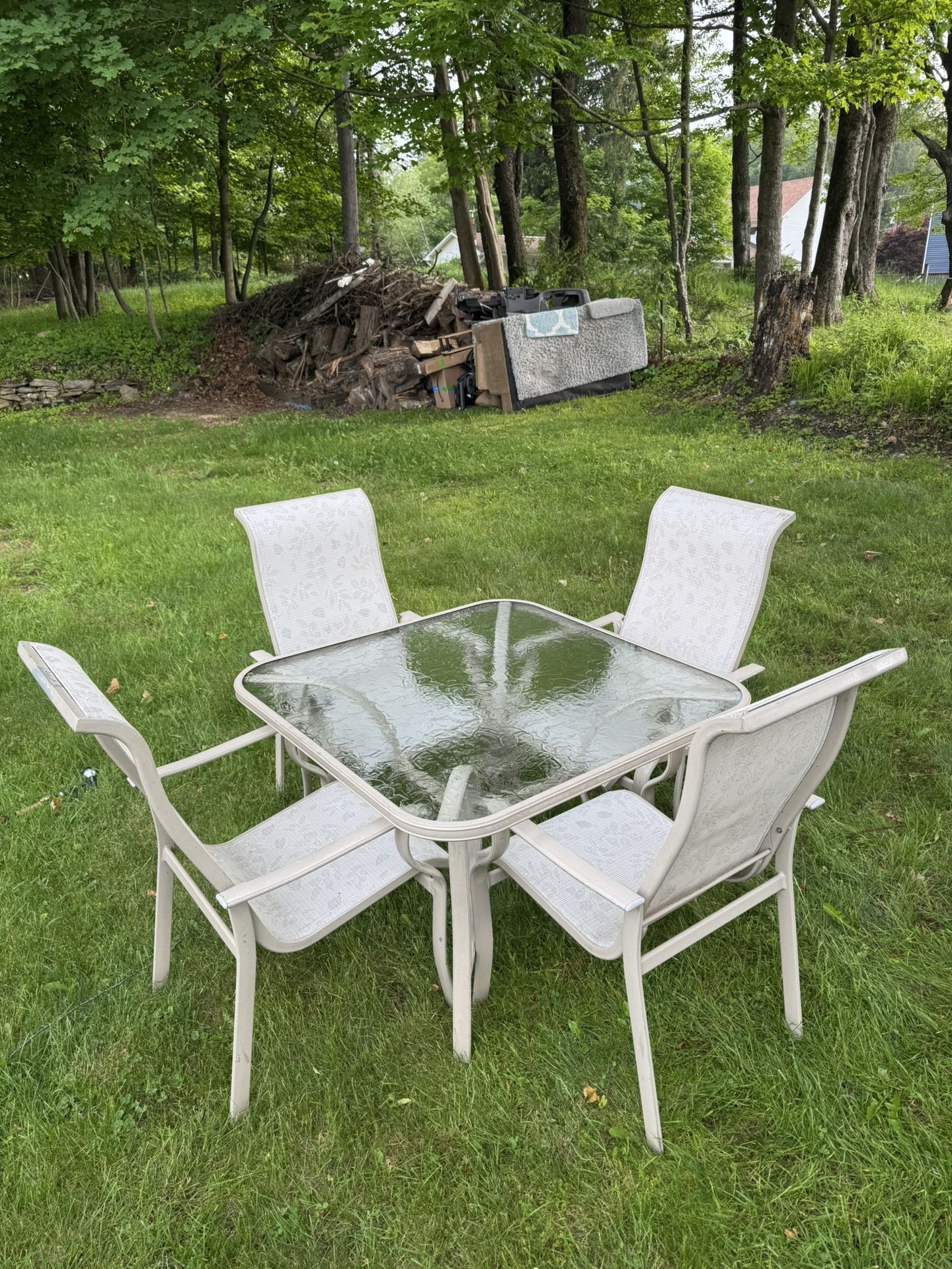 Outdoor Table and Chairs Set