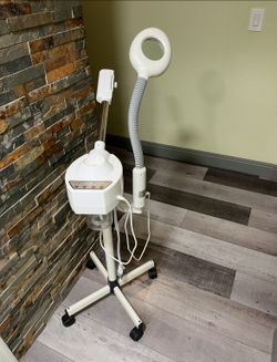 Professional Facial Steamer with Magnifying Lamp