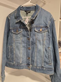Brand New size XL jean jacket