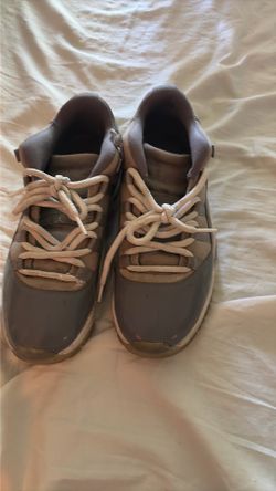 Jordan 11’s low cool grey