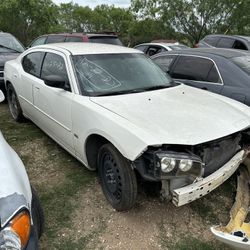 2008 Chargers Part Out