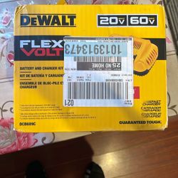 Dewalt Flex Volt  Rapid Charger And 9 Ah Battery 
