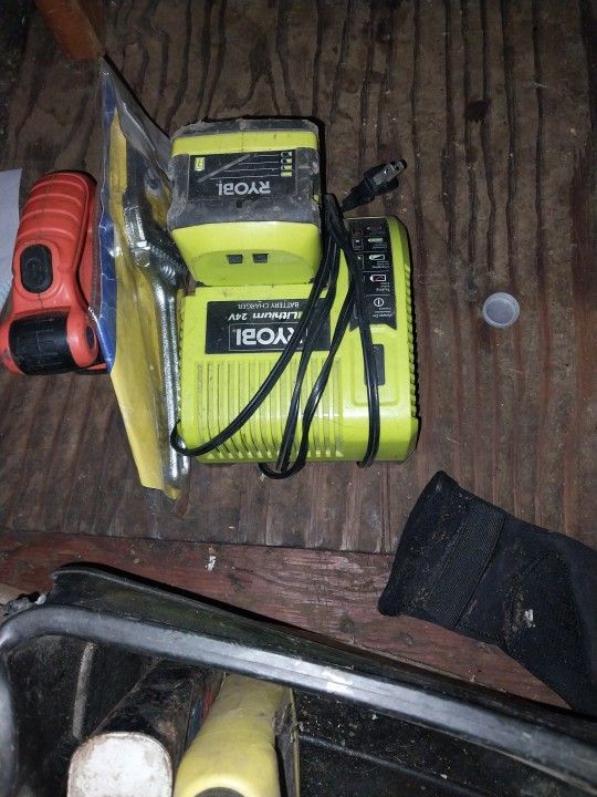 Ryobi 24 Volt Battery And Charger