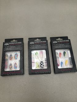 3 Packs Strawberry Leopard Press On Nails . 90 Nails Total