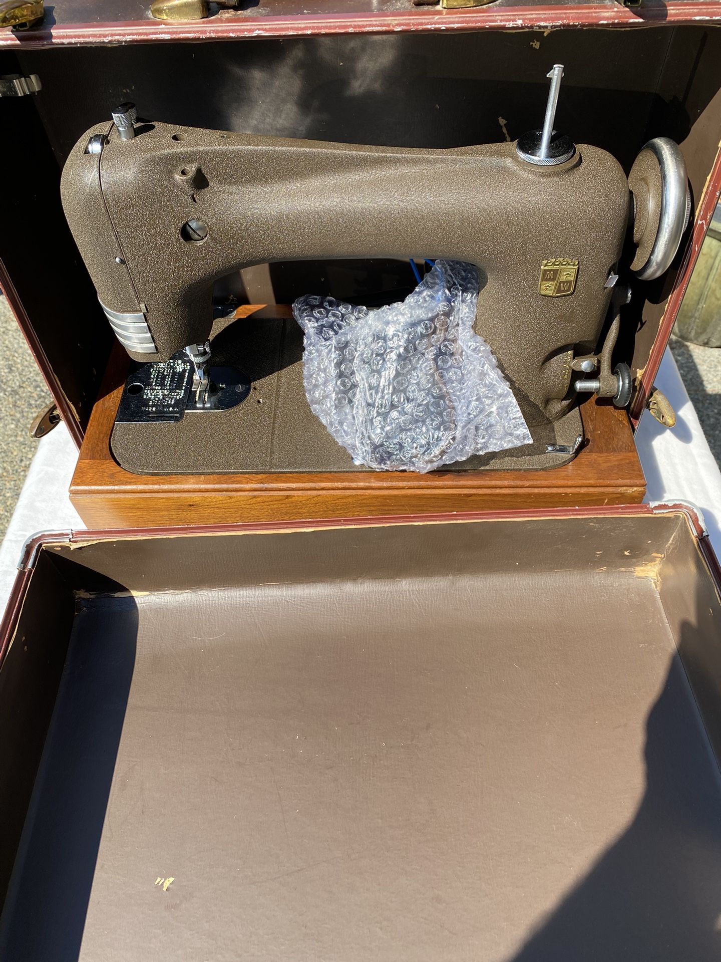 1940’s Montgomery Ward Model 30 Sewing Machine