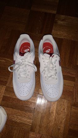 Nike shoes (girl) 7.5