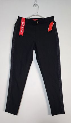 NWT Women's Black Stretchable Pants Size L
